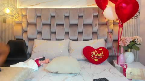 Snapshot of jennsexy_ chatting on 02/11/25, 12:17 Jennsexy online show from 02/11/25, 12:17