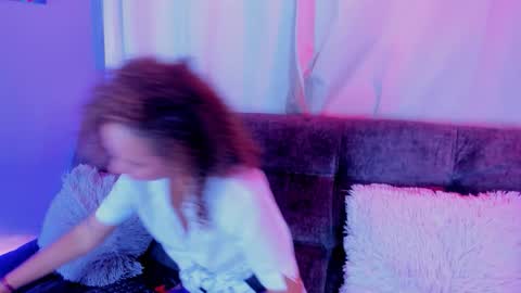 jenny__lawrence online show from 11/24/25, 08:30