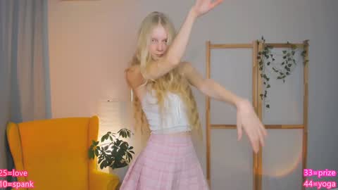 Jenny  online show from 12/05/24, 06:33