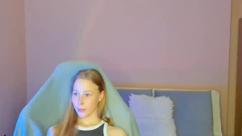 Snapshot of jenny_angelok chatting on 03/23/26, 01:48 Next broadcast on December 05 subject to change online show from 03/23/26, 01:48