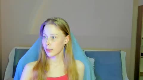 Snapshot of jenny_angelok chatting on 03/24/26, 02:44 Next broadcast on December 05 subject to change online show from 03/24/26, 02:44