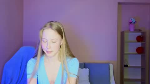 Snapshot of jenny_angelok chatting on 03/31/26, 01:55 Next broadcast on December 05 subject to change online show from 03/31/26, 01:55