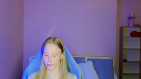 Snapshot of jenny_angelok chatting on 04/09/26, 09:26 Next broadcast on December 05 subject to change online show from 04/09/26, 09:26