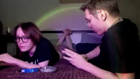 Snapshot of jenny_couple chatting on 11/20/25, 01:33 jenny_couple online show from 11/20/25, 01:33