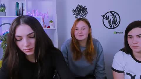 jenny_donne online show from 02/18/26, 12:45