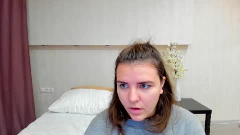 Snapshot of jenny_jimmy chatting on 11/13/25, 09:14 Jenny online show from 11/13/25, 09:14