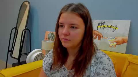 Snapshot of jenny_jimmy chatting on 11/19/25, 01:16 Jenny online show from 11/19/25, 01:16