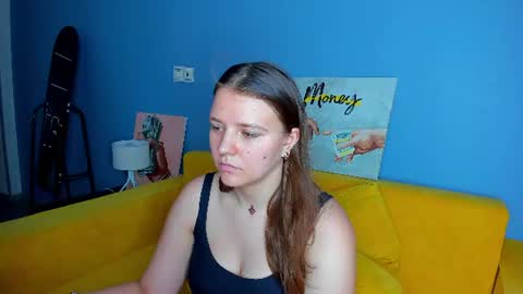 Snapshot of jenny_jimmy chatting on 06/11/26, 09:18 Jenny online show from 06/11/26, 09:18