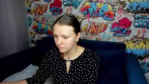 Snapshot of jenny_jimmy chatting on 06/15/26, 09:22 Jenny online show from 06/15/26, 09:22