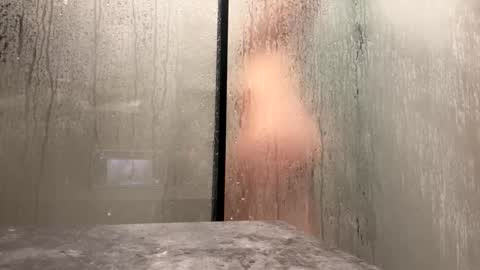 Ori online show from 10/26/25, 07:20