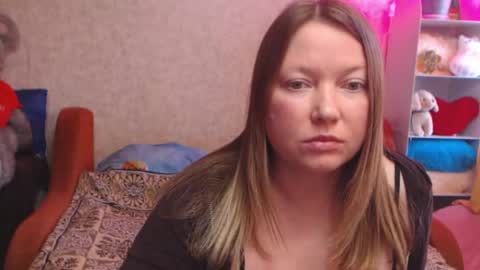 Snapshot of jenny_oliviawow chatting on 04/08/26, 03:23 All the most interesting in private. my room for my smile online show from 04/08/26, 03:23