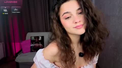 Jenny online show from 02/15/25, 06:23