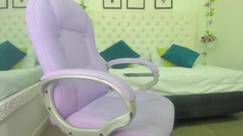 jenny_stark online show from 02/09/25, 10:21