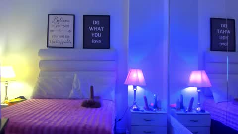 jenny_stark online show from 11/04/25, 11:09