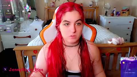 Snapshot of jenny_style chatting on 07/11/26, 10:40 JennyStyle online show from 07/11/26, 10:40