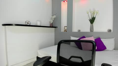 Snapshot of jenny_towers chatting on 12/28/24, 09:31 jenny_towers online show from 12/28/24, 09:31