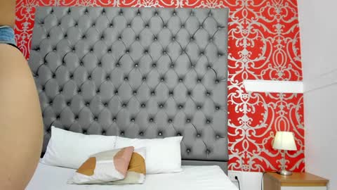 Snapshot of jenny_towers chatting on 02/02/25, 08:24 jenny_towers online show from 02/02/25, 08:24