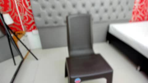 Snapshot of jenny_towers chatting on 09/13/25, 11:10 jenny_towers online show from 09/13/25, 11:10