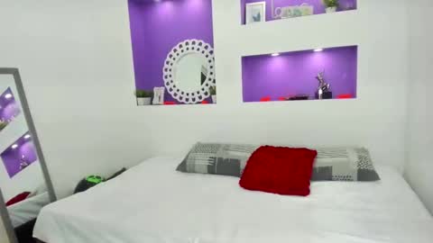 Snapshot of jenny_towers chatting on 11/09/25, 07:01 jenny_towers online show from 11/09/25, 07:01