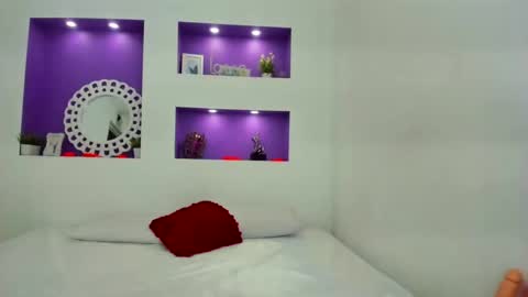 Snapshot of jenny_towers chatting on 11/30/25, 06:56 jenny_towers online show from 11/30/25, 06:56