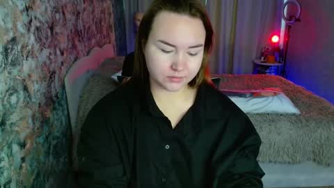 Jenny online show from 11/05/25, 03:28