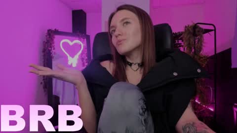 Snapshot of jennydens chatting on 12/02/24, 02:09 Jenny NO Nude online show from 12/02/24, 02:09