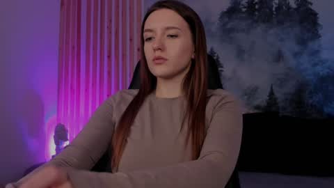 Snapshot of jennydens chatting on 12/09/24, 05:29 Jenny NO Nude online show from 12/09/24, 05:29