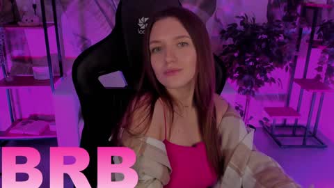 Snapshot of jennydens chatting on 12/24/24, 08:33 Jenny NO Nude online show from 12/24/24, 08:33