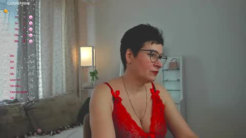 Snapshot of jennymons chatting on 03/31/26, 08:26 Jenny online show from 03/31/26, 08:26