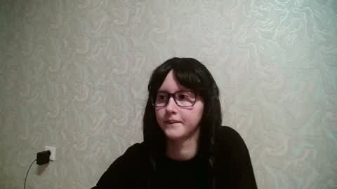 JennyOlset online show from 02/04/25, 03:36