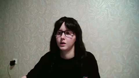JennyOlset online show from 03/04/25, 05:24