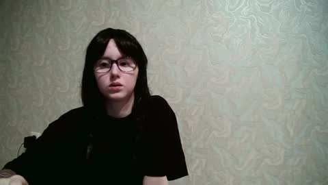 JennyOlset online show from 10/30/25, 02:46