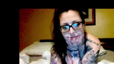 Snapshot of jennyonfire69 chatting on 03/26/26, 08:20 JennyOnFire online show from 03/26/26, 08:20