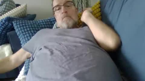 jens19651 online show from 02/25/26, 08:02