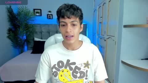 Snapshot of jeremias_1 chatting on 04/21/26, 03:46 JEREMIAS online show from 04/21/26, 03:46