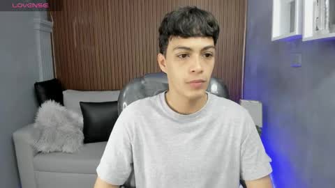 Snapshot of jeremias_1 chatting on 05/15/26, 12:56 JEREMIAS online show from 05/15/26, 12:56