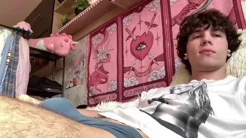 Snapshot of jeremy1scott chatting on 04/14/26, 04:40 jeremy1scott online show from 04/14/26, 04:40