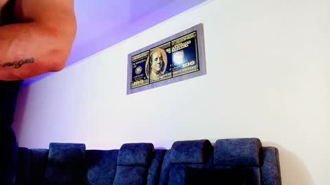 Snapshot of jeremylowe chatting on 10/31/25, 07:26 Jeremy Lowe online show from 10/31/25, 07:26