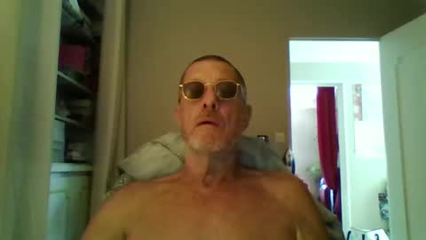 Snapshot of jerflor chatting on 09/11/25, 01:55 jerflor online show from 09/11/25, 01:55