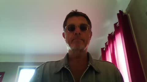 Snapshot of jerflor chatting on 03/03/26, 11:38 jerflor online show from 03/03/26, 11:38