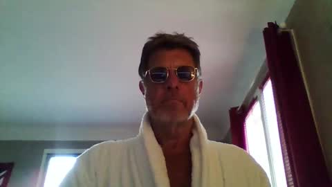 Snapshot of jerflor chatting on 04/13/26, 02:55 jerflor online show from 04/13/26, 02:55