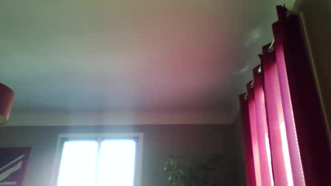 Snapshot of jerflor chatting on 04/17/26, 01:58 jerflor online show from 04/17/26, 01:58