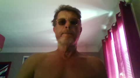 Snapshot of jerflor chatting on 06/27/26, 12:55 jerflor online show from 06/27/26, 12:55