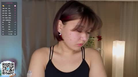 Snapshot of jerilynbeitler chatting on 12/21/25, 04:19 Jenny online show from 12/21/25, 04:19