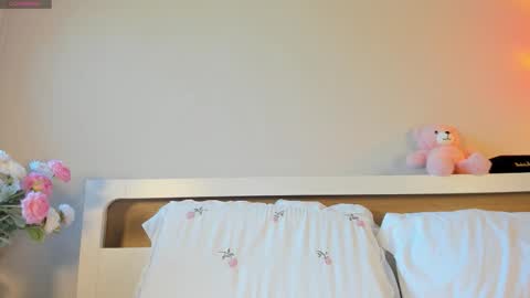 Snapshot of jerkoffstation chatting on 12/18/25, 04:07 AriIm not broadcasting at the moment but if you miss me and want to be private with me herewrite to me on Insta-xmysooul online show from 12/18/25, 04:07