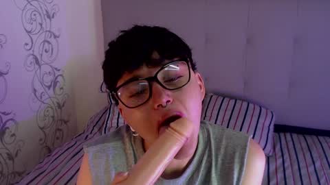 jero harper1 online show from 12/11/24, 10:27