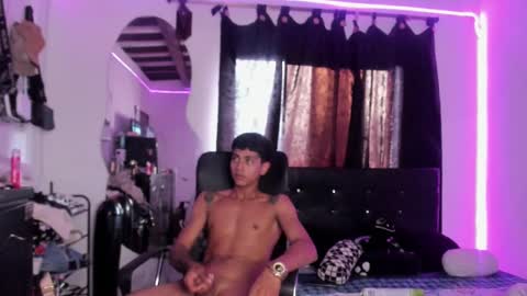 Snapshot of jeronxtapion chatting on 03/01/25, 09:37 Tapion online show from 03/01/25, 09:37