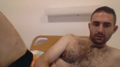 Snapshot of jeropa5476 chatting on 12/29/24, 04:40 jeropa5476 online show from 12/29/24, 04:40