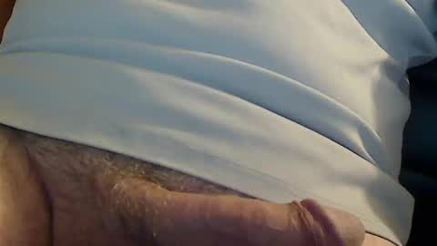 Snapshot of jerryb19027 chatting on 12/02/25, 09:10 jerryb19027 online show from 12/02/25, 09:10