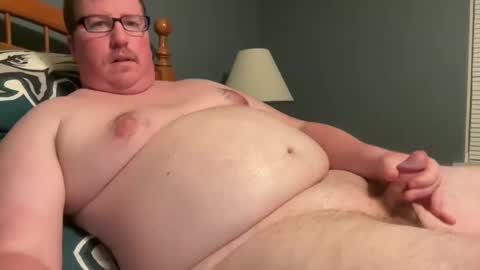 Snapshot of jerseyboy69962 chatting on 11/26/25, 02:12 jerseyboy69962 online show from 11/26/25, 02:12